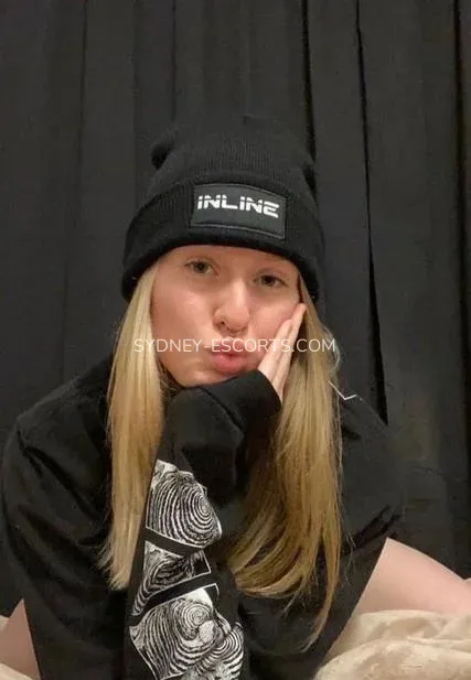 Sydney escorts Egle — 3