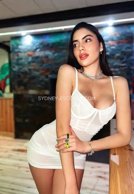 Sydney escorts Caroline — 2