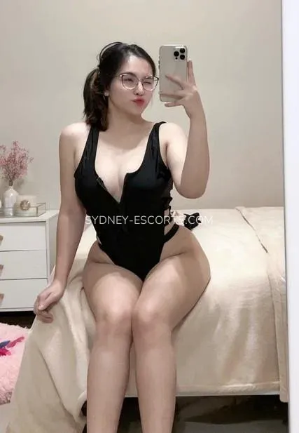 Sydney escorts Arianna — 1