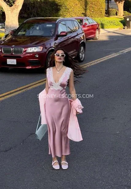 Sydney escorts Kathryn — 5