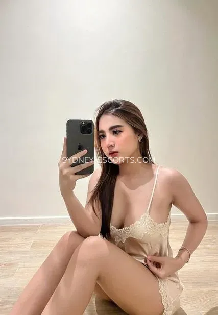 Sydney escorts Viola — 1