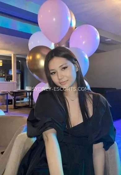 Sydney escorts Ellinor — 4