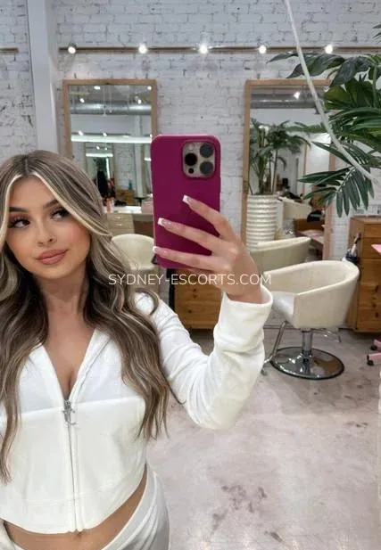 Sydney escorts Jennifer — 9