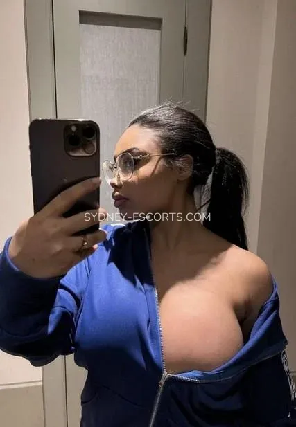 Sydney escorts Helena — 1