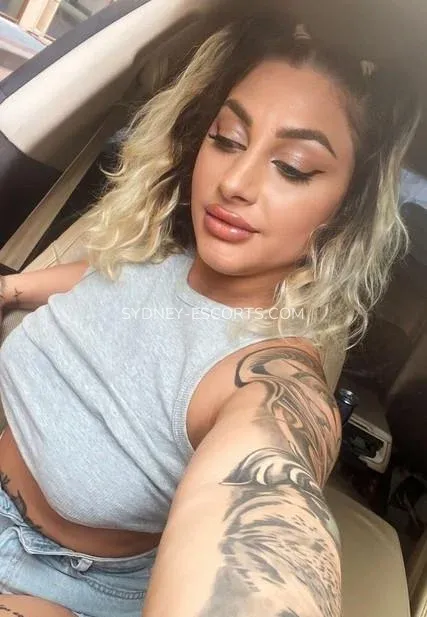 Sydney escorts Andrea — 1