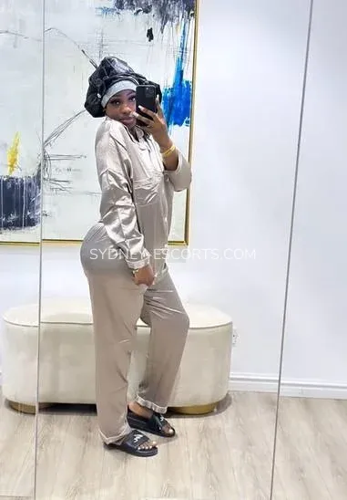 Sydney escorts Mackenzie — 5