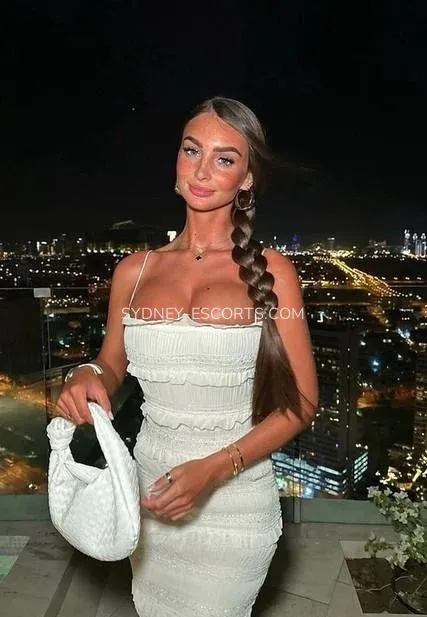 Sydney escorts Cheyenne — 4