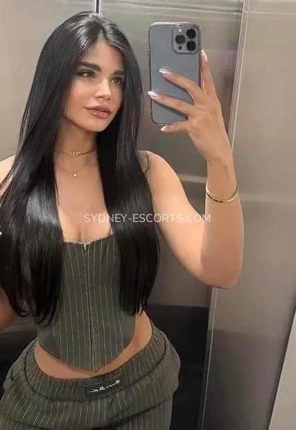 Sydney escorts Helen — 2