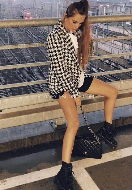 Sydney escorts Gabrielle — 5