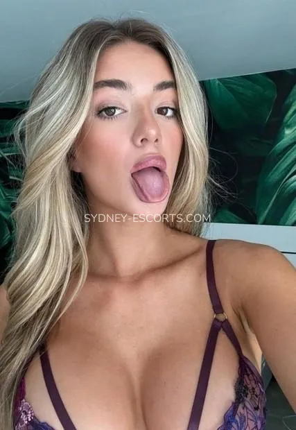 Sydney escorts Julia — 2