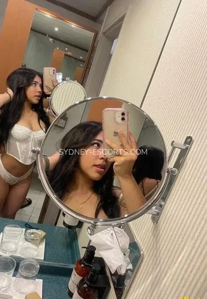 Sydney escorts Breanna — 1