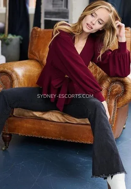 Sydney escorts Lovisa — 3