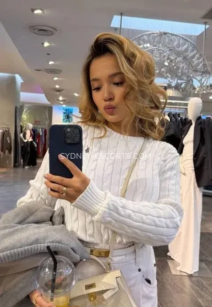 Sydney escorts Camilla — 5