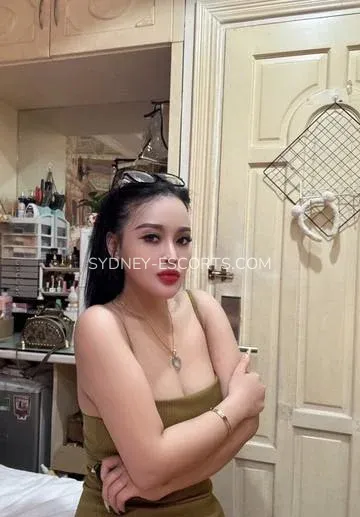 Sydney escorts Hailey — 1