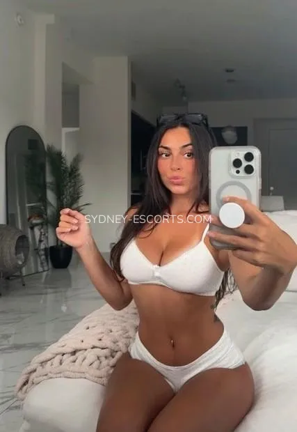 Sydney escorts Agata — 2