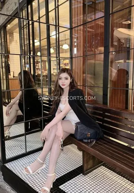 Sydney escorts Therese — 5
