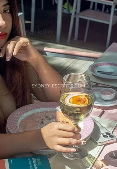 Sydney escorts Alice — 4