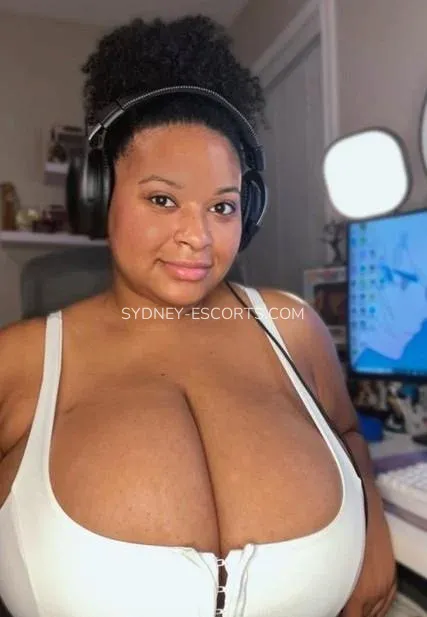 Sydney escorts Margaret — 8