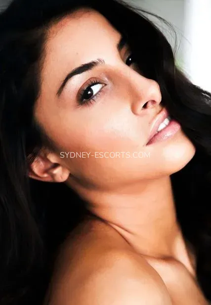 Sydney escorts Caitlin — 3