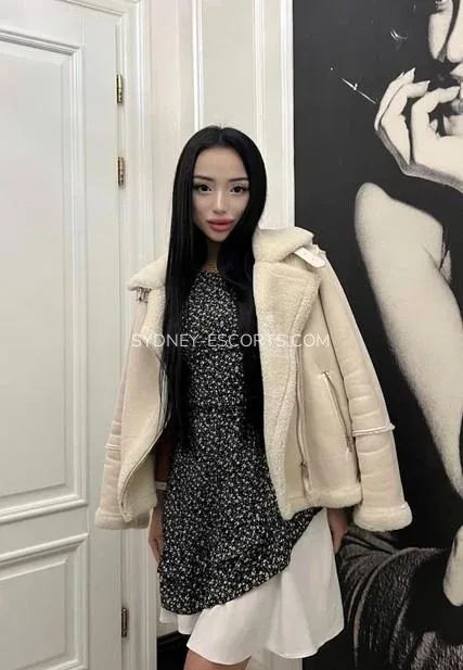 Sydney escorts Liliana — 8