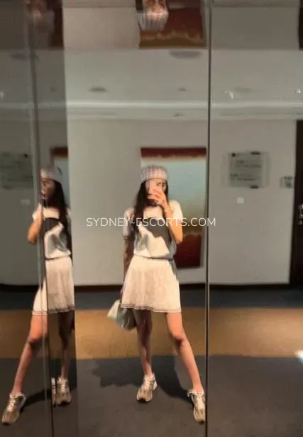 Sydney escorts Gisela — 5