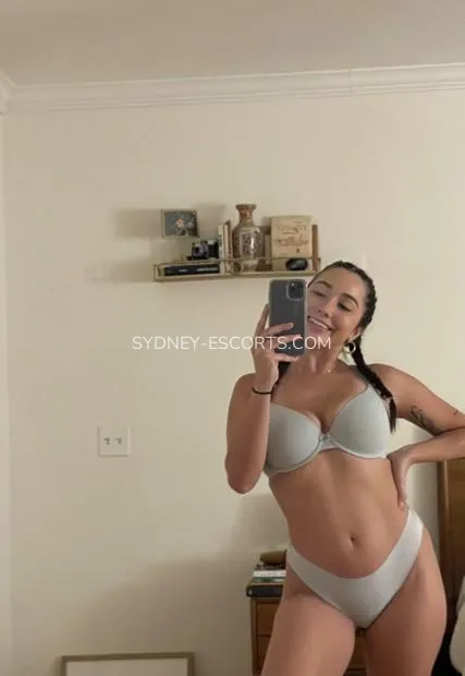 Sydney escorts Payton