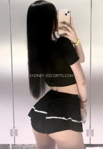 Sydney escorts annika