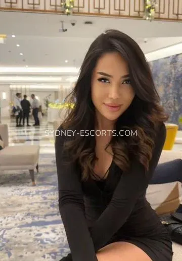 Sydney escorts Emilia — 4