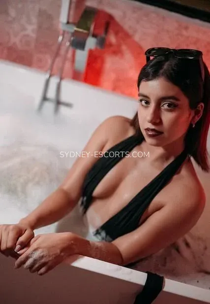 Sydney escorts Astrid — 6