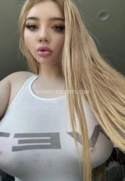 Sydney escorts Carly — 1