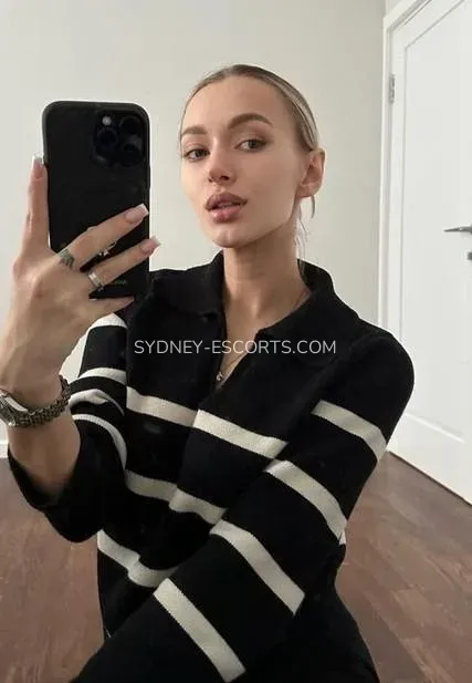 Sydney escorts Monica — 9