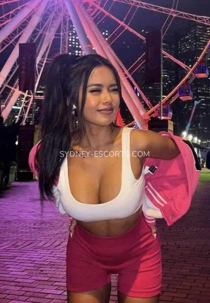 Sydney escorts Ariana — 4