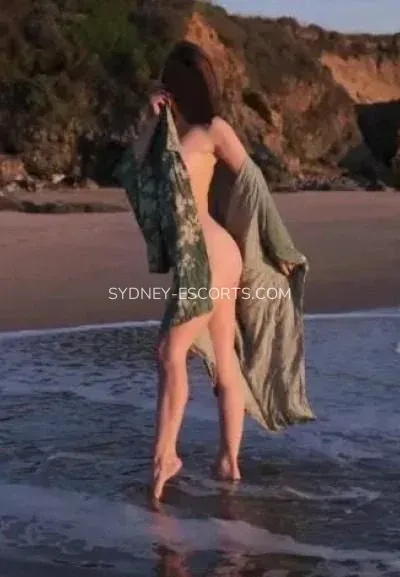 Sydney escorts Diana — 3