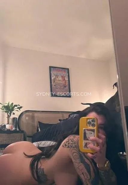 Sydney escorts Olivia — 1