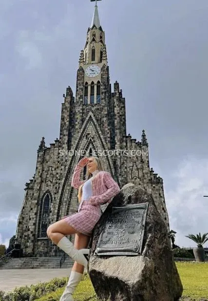 Sydney escorts Belinda — 4