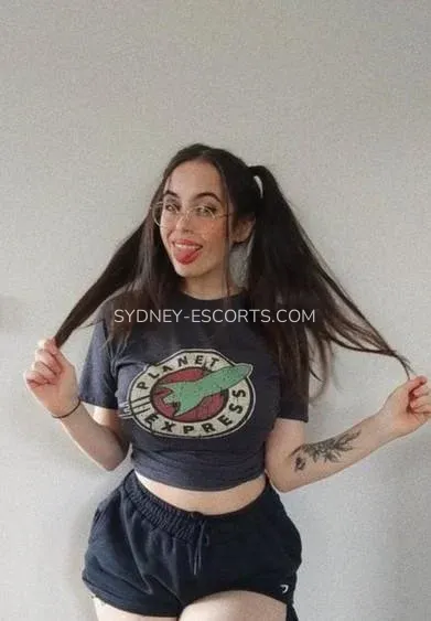 Sydney escorts Christina — 5