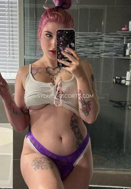 Sydney escorts Julia — 4