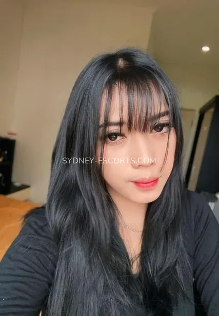 Sydney escorts Sophie — 10