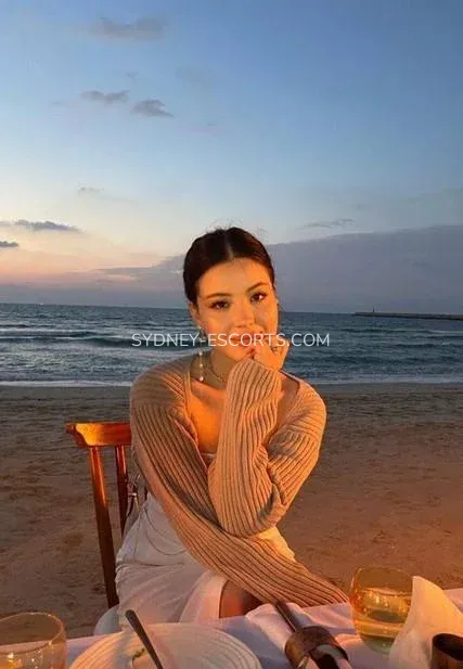 Sydney escorts Maggie — 7