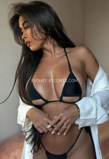 Sydney escorts Ariana — 2