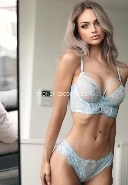 Sydney escorts Bella — 4