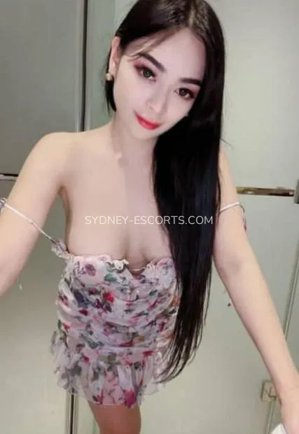Sydney escorts Evelyn — 2