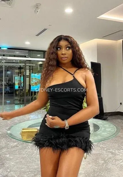 Sydney escorts Laura — 3