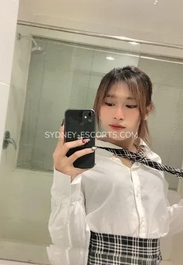 Sydney escorts Claire