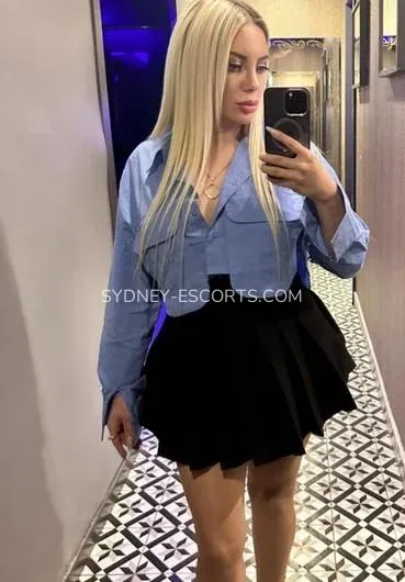 Sydney escorts Arianna — 3