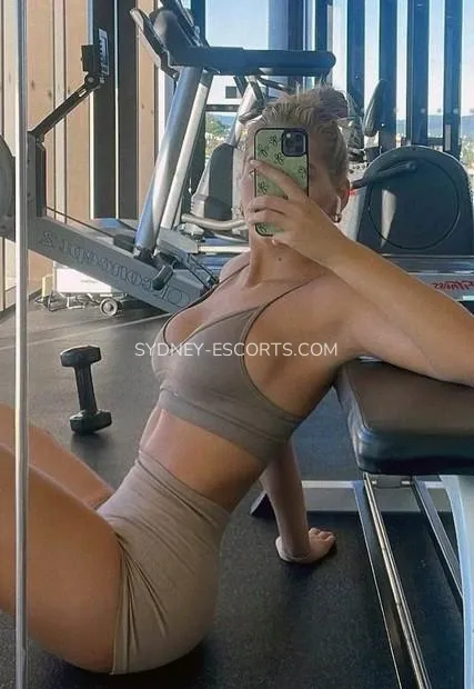 Sydney escorts Clara — 2