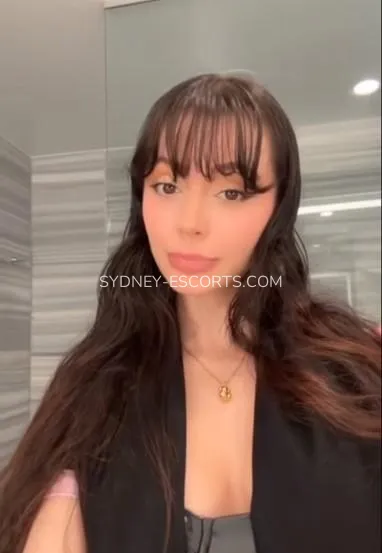 Sydney escorts Chelsea — 2