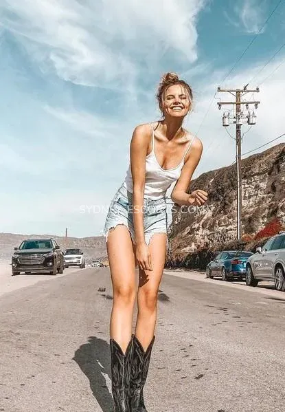 Sydney escorts Ebba — 10