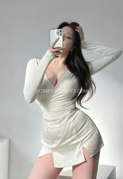 Sydney escorts Sandra — 1