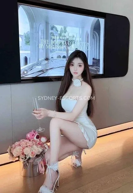 Sydney escorts Haylee — 1